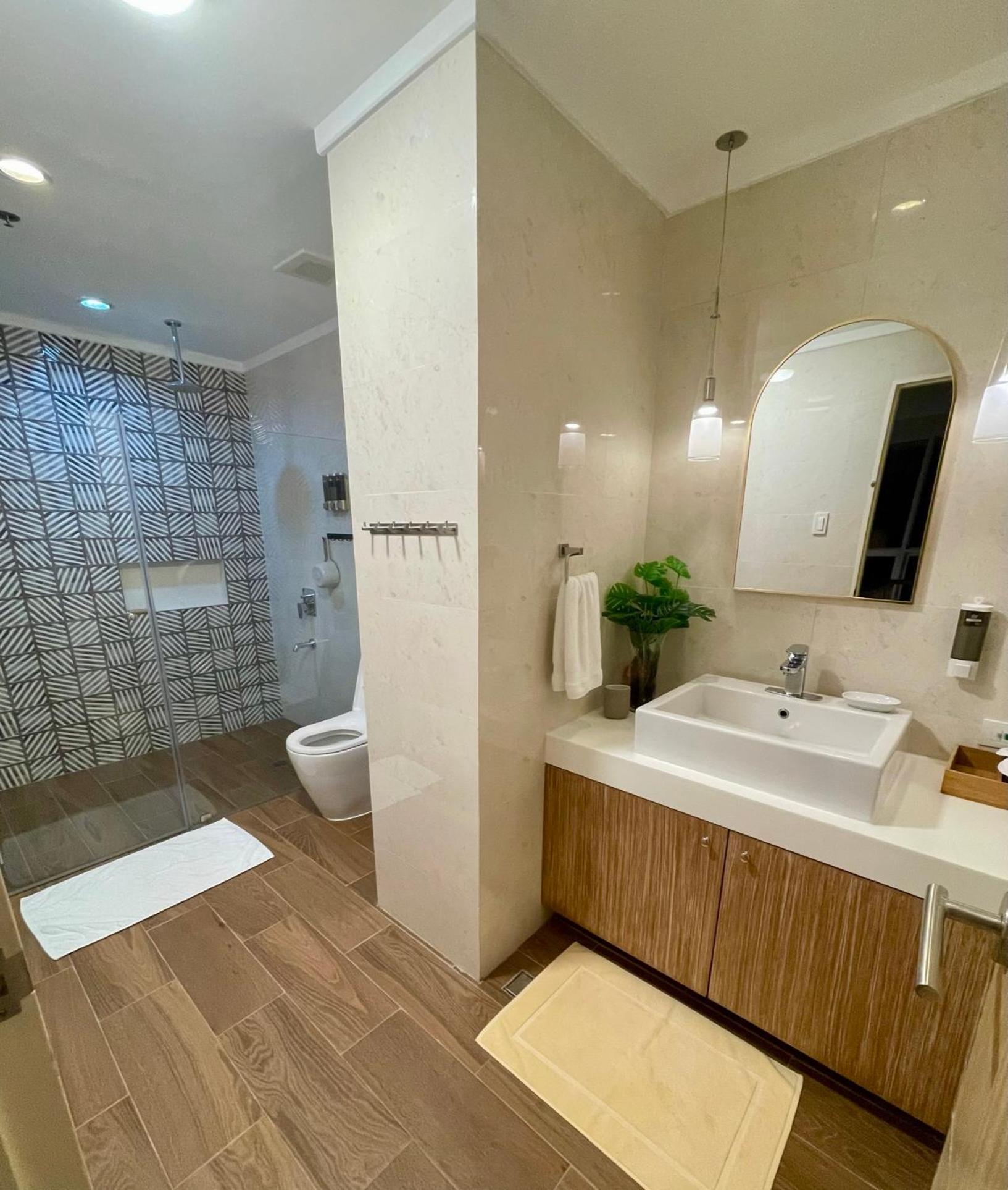Pico De Loro 2 Bd Garden Loft With Lagoon View Nasugbu Eksteriør bilde